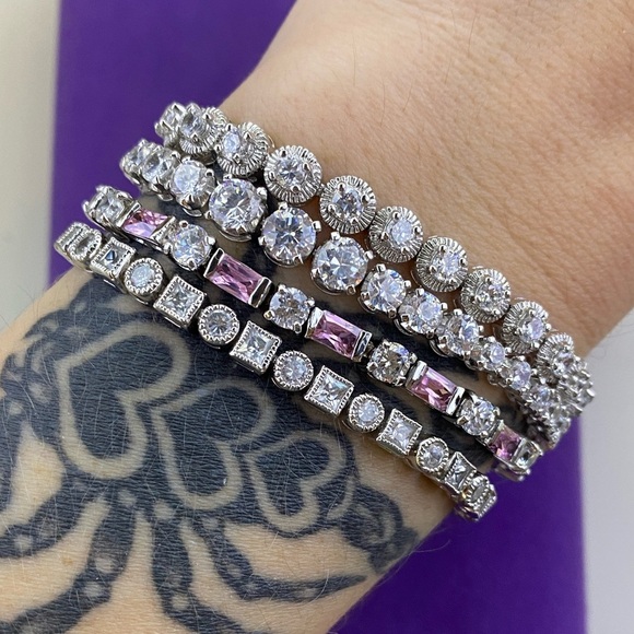 💛 Sterling Silver White & Pink CZ Tennis Bracelet - Picture 8 of 8